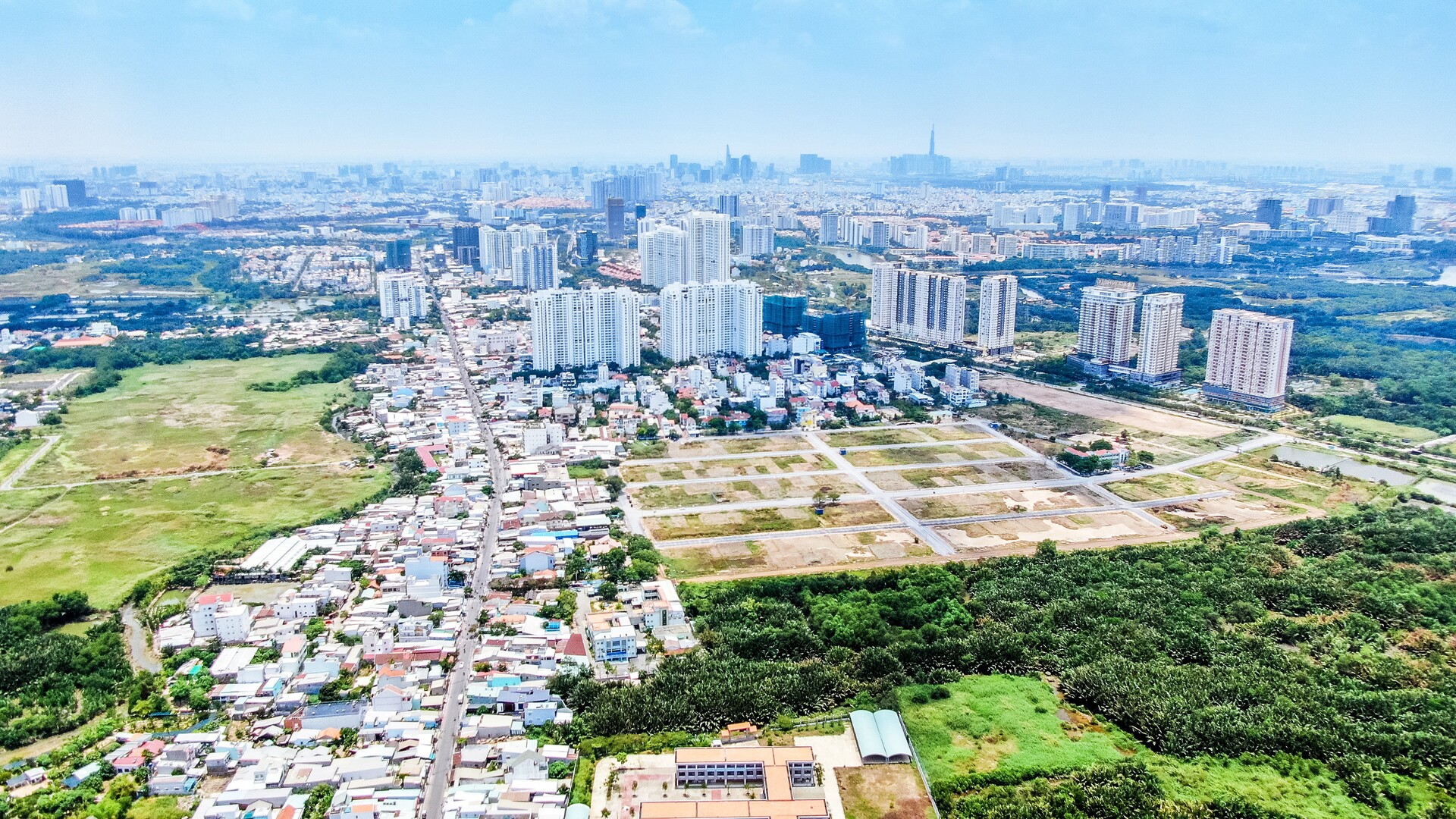 Điều gì khiến giới đầu tư săn đón bất động sản Nam Sài Gòn