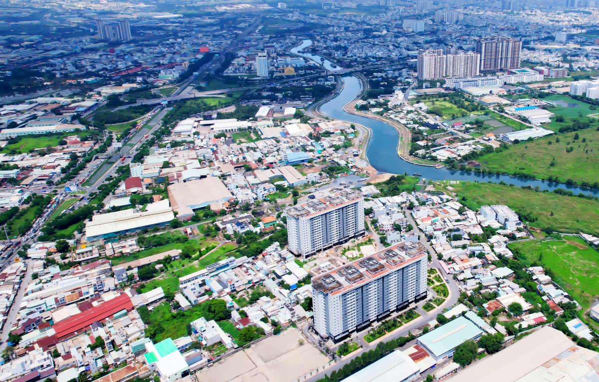 Địa ốc phía Nam rầm rộ ra quân, đón sóng bảng giá đất mới