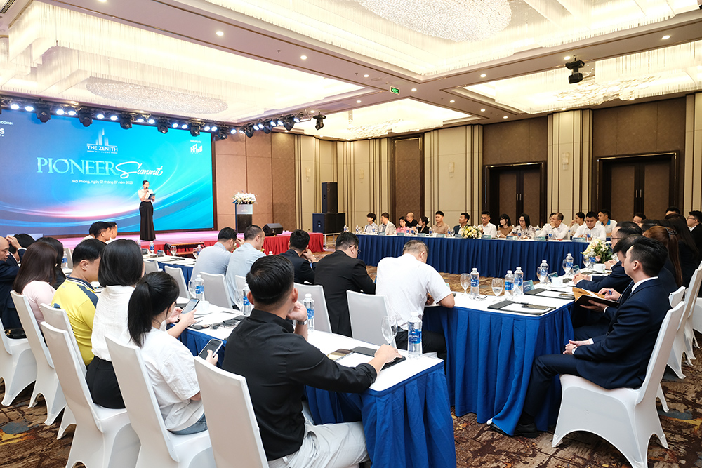 "Pioneer Summit" - Khởi đầu hành trình chinh phục đỉnh cao của The Zenith Hải Phòng