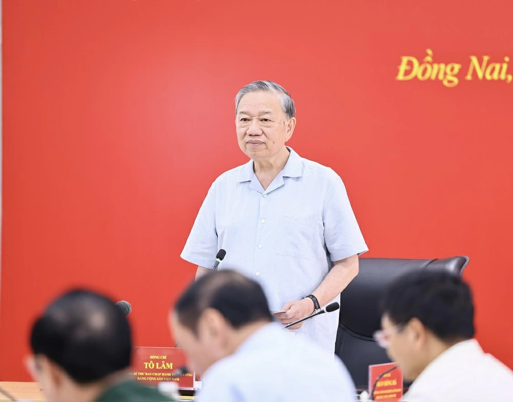 Tổng Bí thư Tô Lâm phát biểu tại buổi làm việc về Dự án Sân bay Long Thành. Ảnh: Công Nghĩa Tổng Bí thư Tô Lâm phát biểu tại buổi làm việc về Dự án Sân bay Long Thành. Ảnh: Công Nghĩa